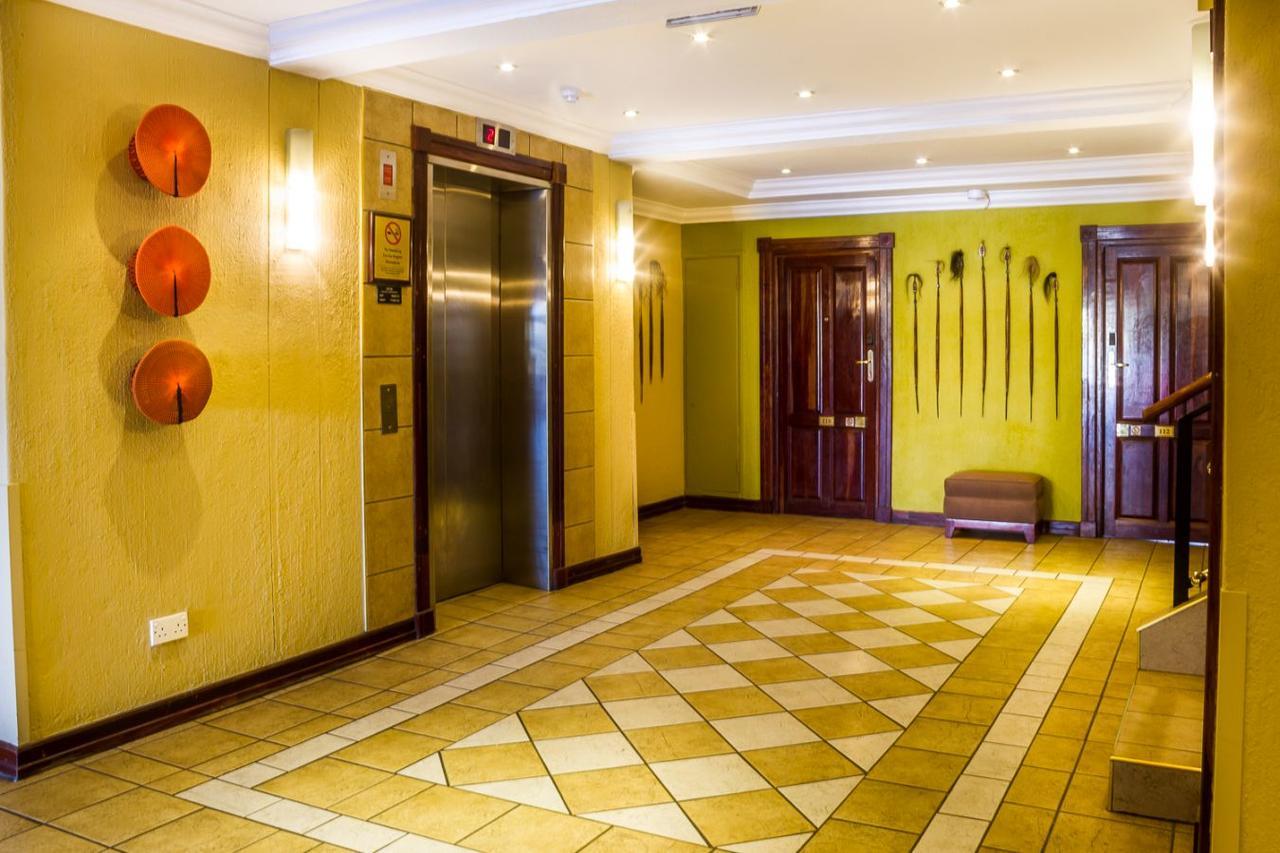 Peermont Mondior Hotel غابورون المظهر الخارجي الصورة