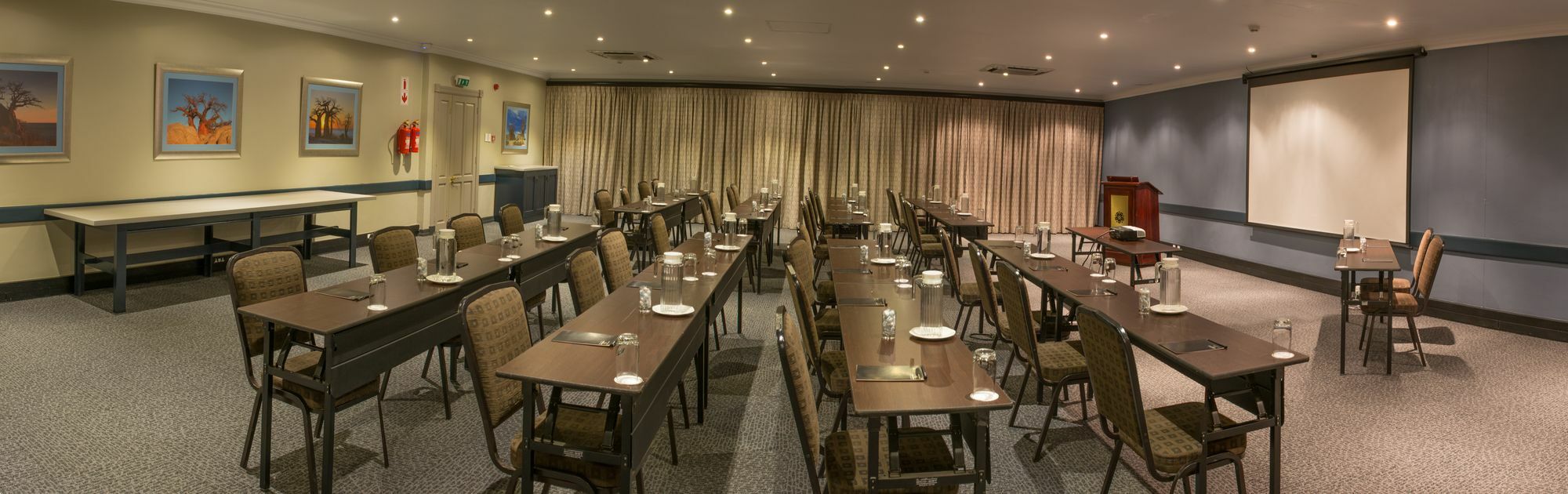 Peermont Mondior Hotel غابورون المظهر الخارجي الصورة